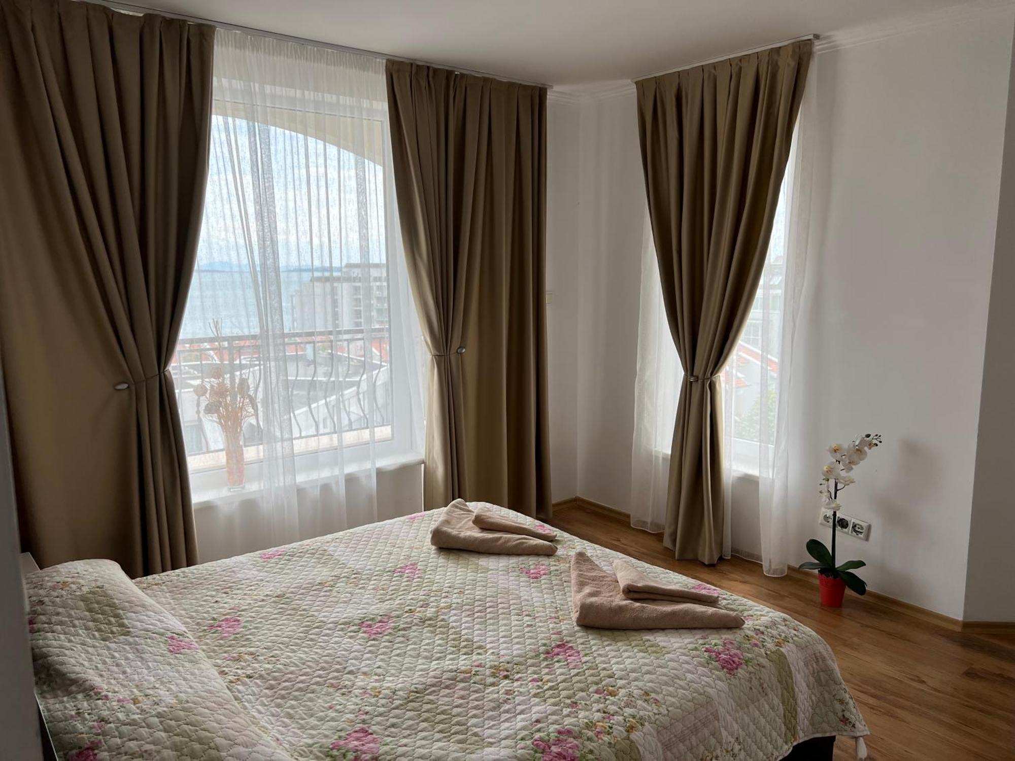 Antorini Apartments Sveti Vlas Ngoại thất bức ảnh